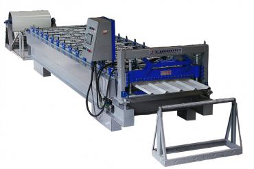 Máquina de conformação de rolos para telhas